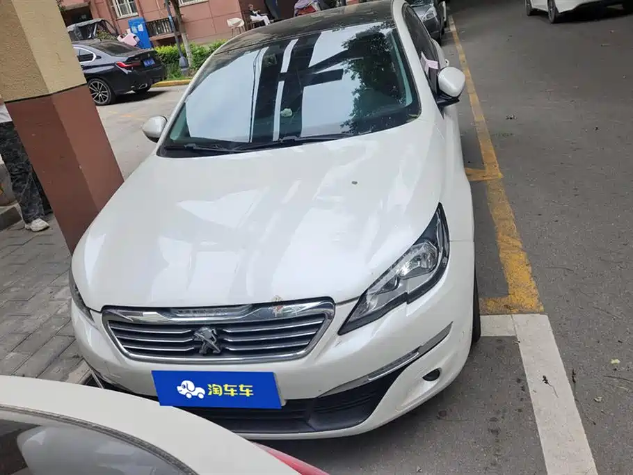 Peugeot 308S 2015 1.2T Auto Dynamic Edition фото 2