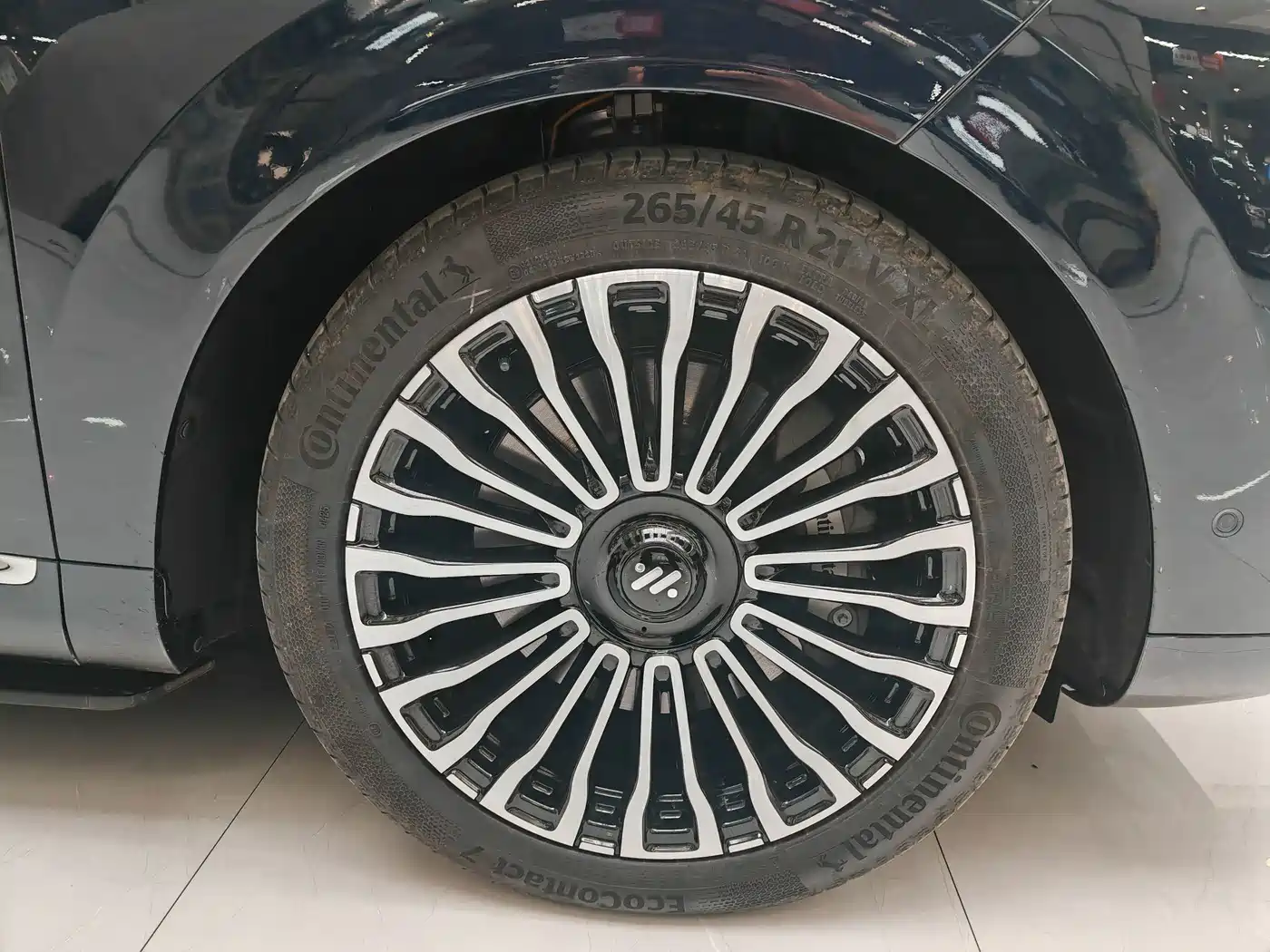 IM Motors IM LS9 2025 2026 Model 52kWh Base Version