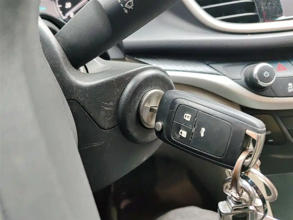 Buick Excelle 2019 15T DCT Connected Elite Type China VI фото 17