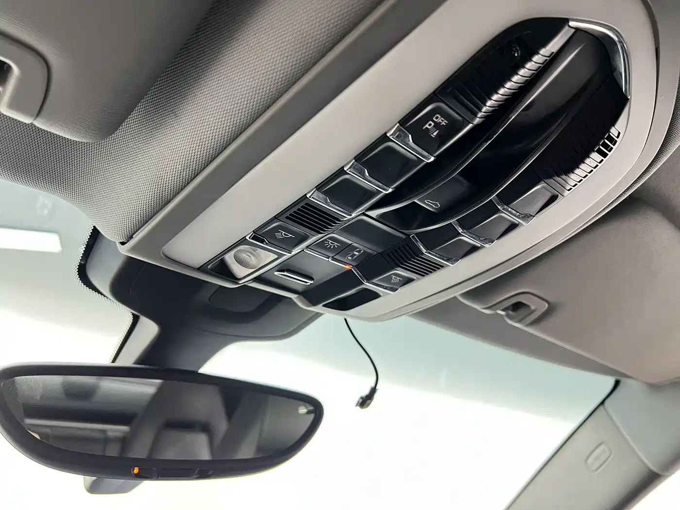 Porsche Panamera 2014 Panamera 3.0T фото 28