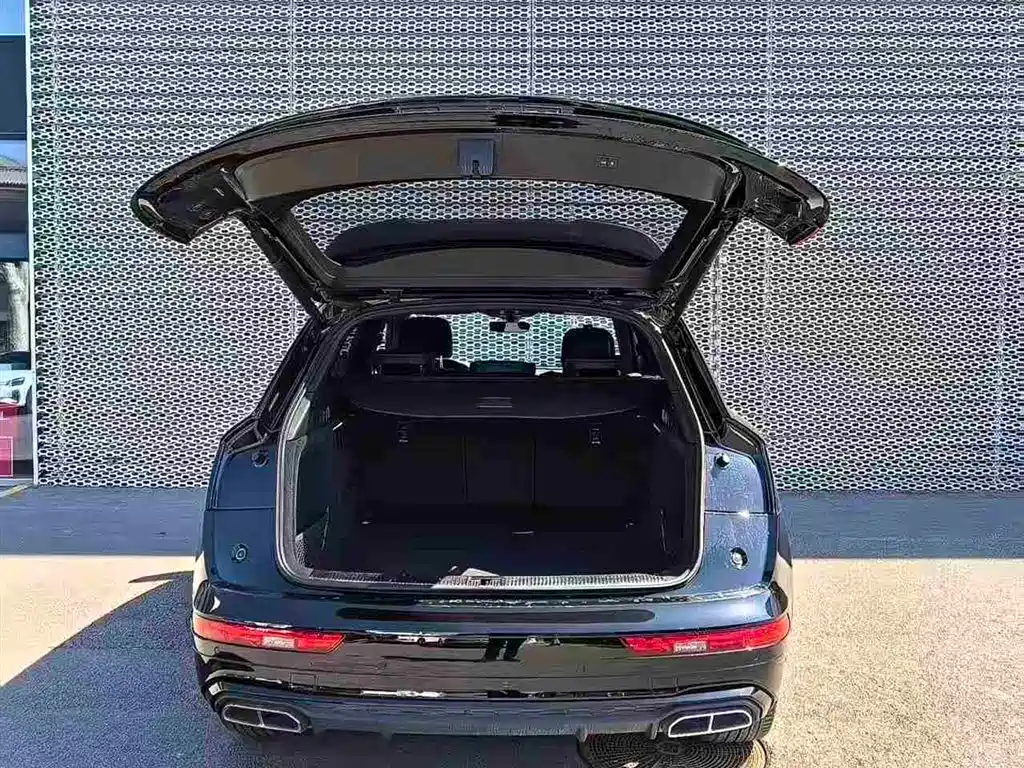 Audi Q5L 2025 45 TFSI Luxury Dynamic фото 4