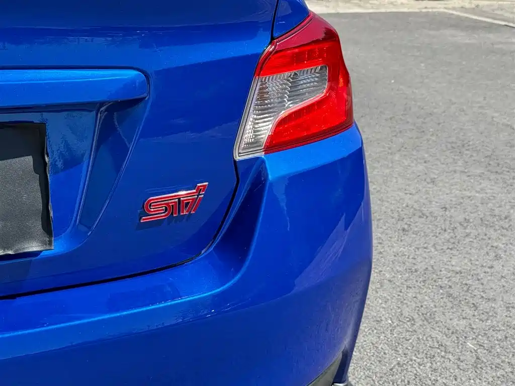 Subaru Impreza 2014 2.5T WRX STi Sedan фото 21