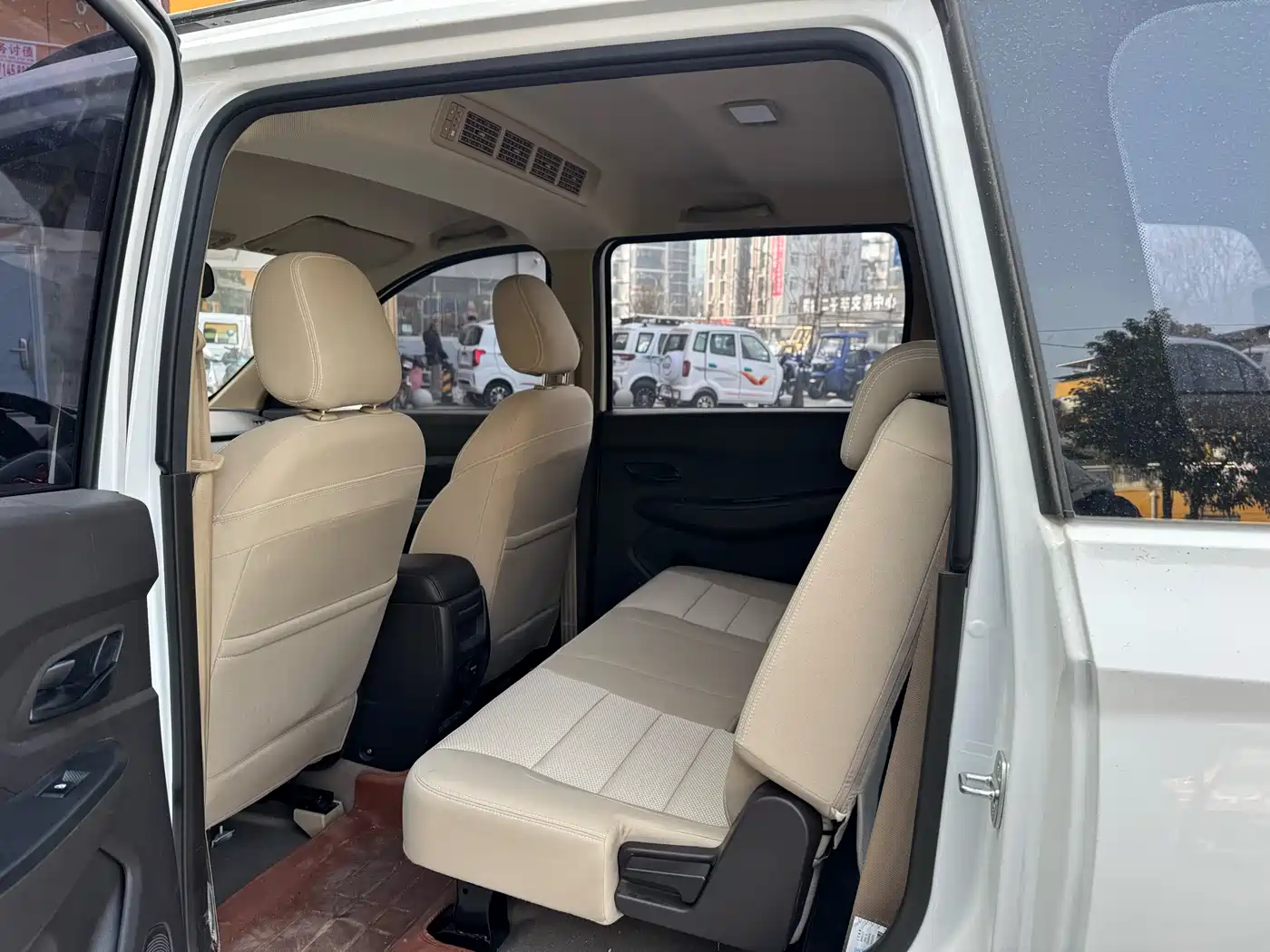 WULING AUTOMOBILE WULING HONGGUANG