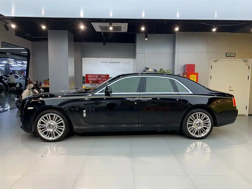 Фото 7 - Rolls-Royce Ghost