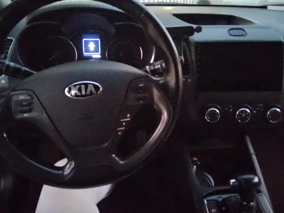 Kia K3 2016 1.6L Automatic GLS фото 12