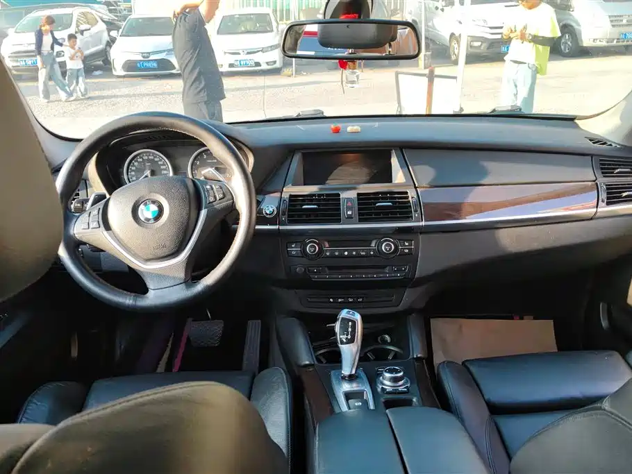 BMW X6 2014 xDrive35i Sport фото 12