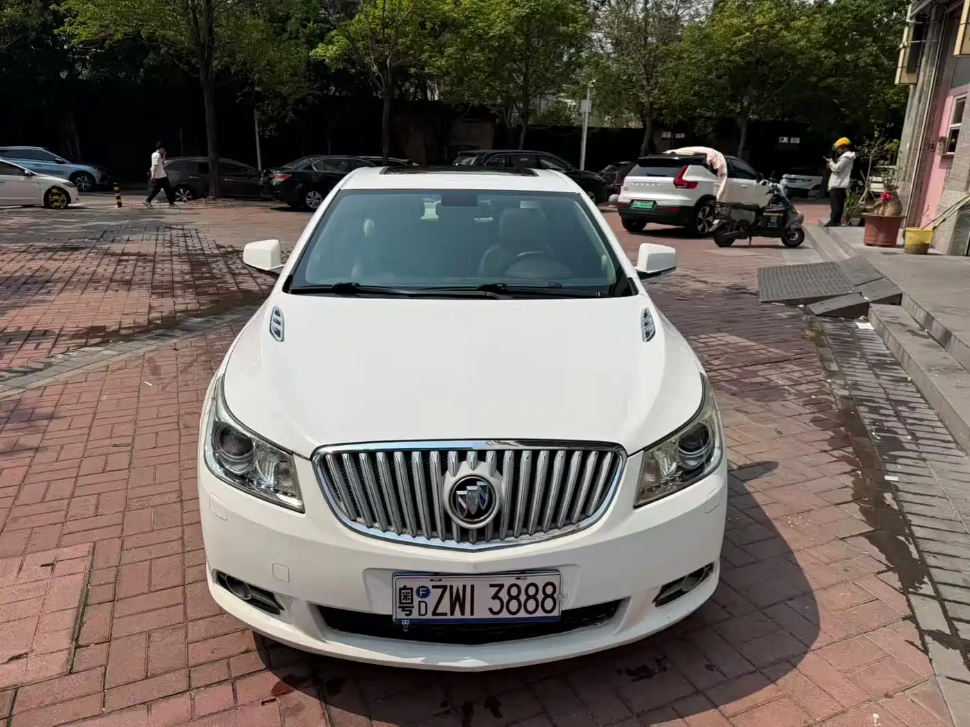 Buick LaCrosse 2012 2.4L SIDI Premium Edition