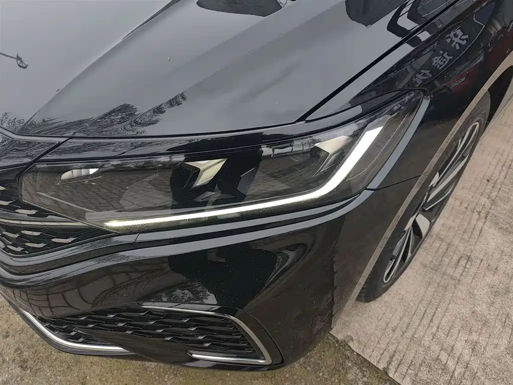 Volkswagen Passat 2023 Facelift 330TSI Starlight Elite Edition фото 24