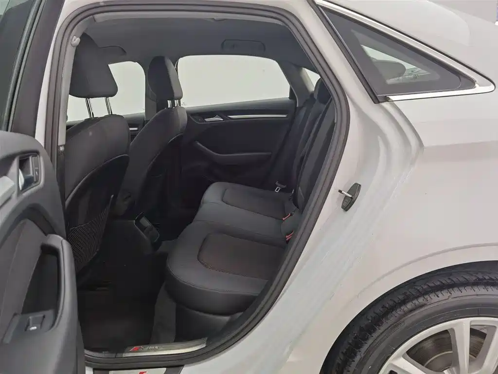 Audi A3 2019 Limousine 35 TFSI Progressive China V фото 15