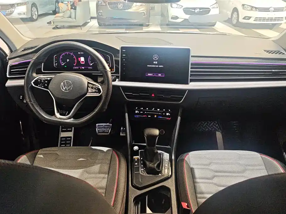 Volkswagen Tiguan L 2022 330TSI Automatic 2WD R-Line Flagship Edition фото 12