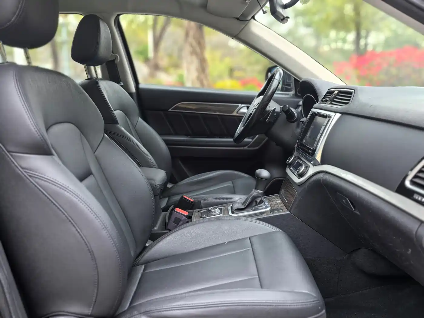 Haval H6 Coupe 2016 Blue Label 1.5T Automatic 2WD Urban фото 25