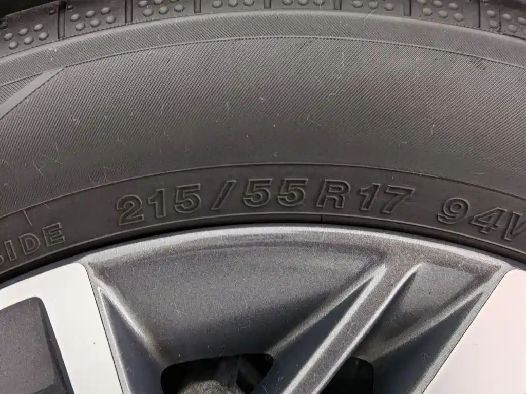 Hongqi H5 2020 1.5T DCT Qi Rhythm Edition фото 24