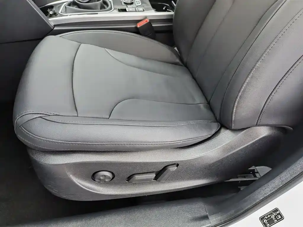 Haval H6 2019 Sport 1.5T Manual 2WD Elite (China VI) фото 20