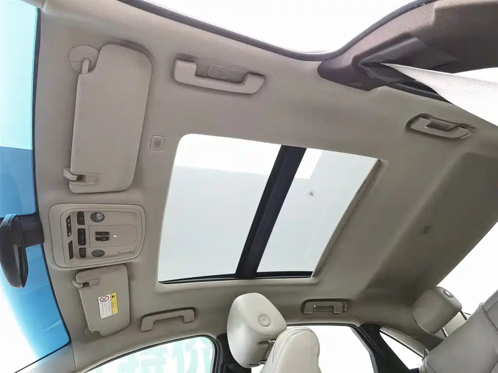 Cadillac XTS 2017 28T Technology фото 14