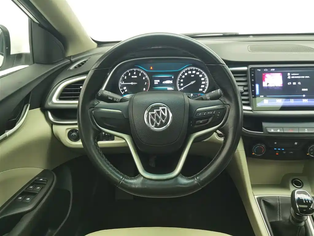 Buick Excelle 2018 15T Manual Elite (China V) фото 11
