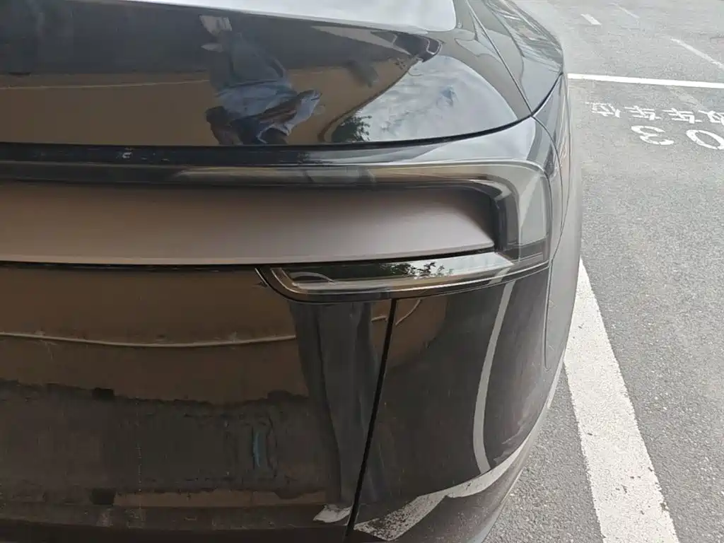 Фото 8 - Tesla Model Y
