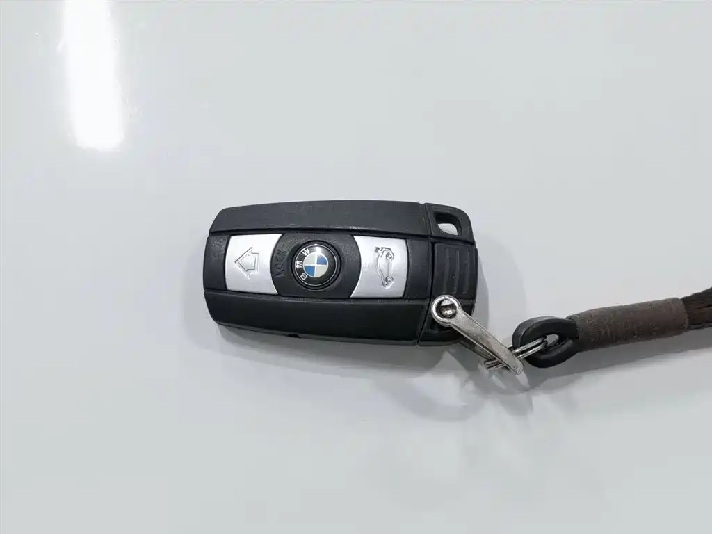 BMW X1 2015 Model sDrive18i Fashion Advanced Edition фото 19