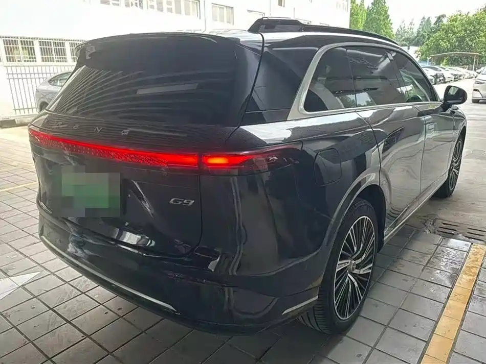 XPeng G9 2023 2024 702 Max