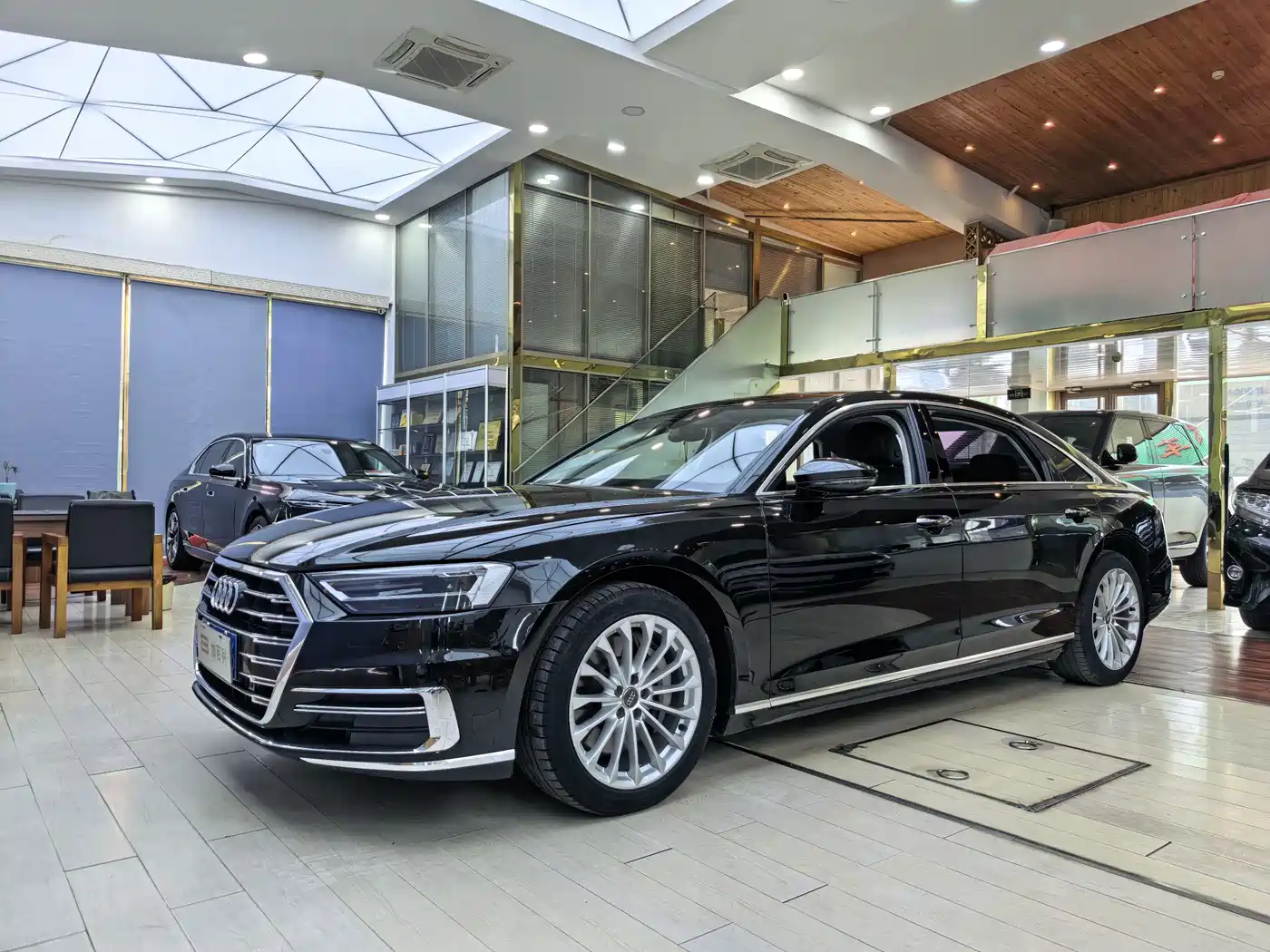 Audi A8 2018 A8L 55 TFSI quattro Launch Elite