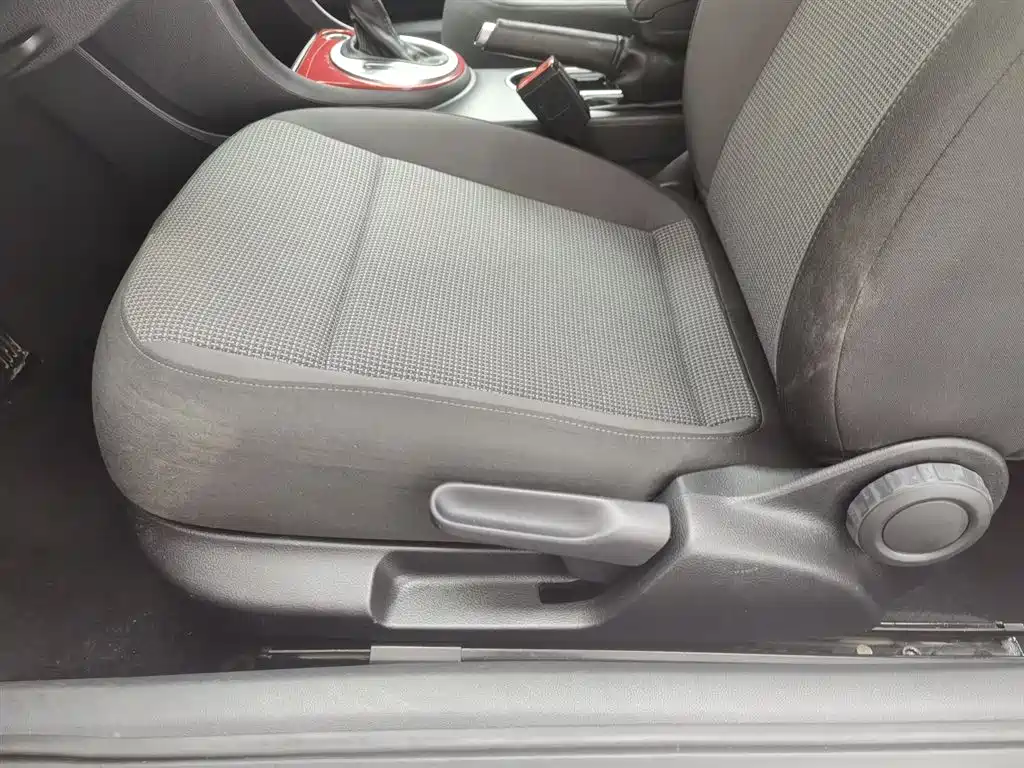 Volkswagen Beetle 2015 180TSI фото 20