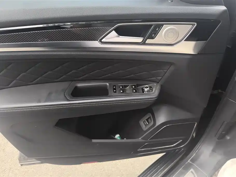 Volkswagen Teramont 2019 Model Teramont X 380TSI 4WD Prestige Luxury Edition фото 7