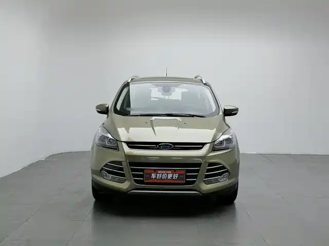 Ford Kuga 2013 1.6L GTDi FWD Trend — фото 3