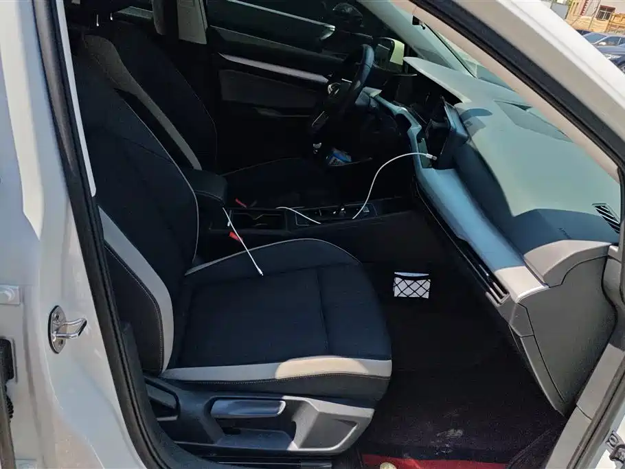Volkswagen Golf 2021 280TSI DSG Pro фото 8