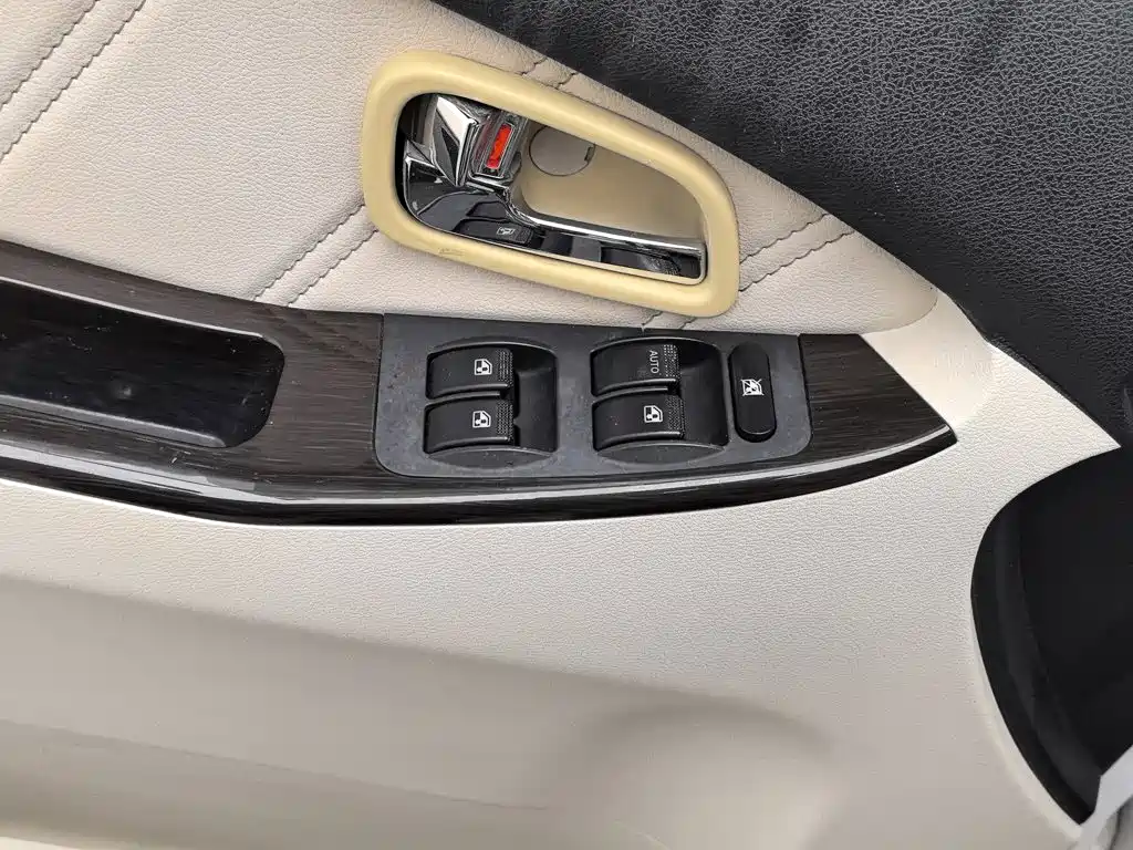 Yema Auto Spica 2018 2018 1.5L Manual Comfort Model