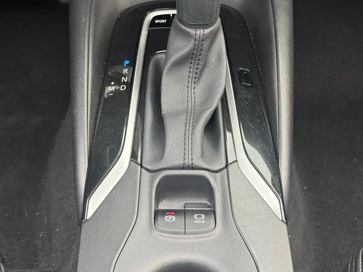 Toyota Levin 2019 185T CVT Luxury Edition China V фото 15