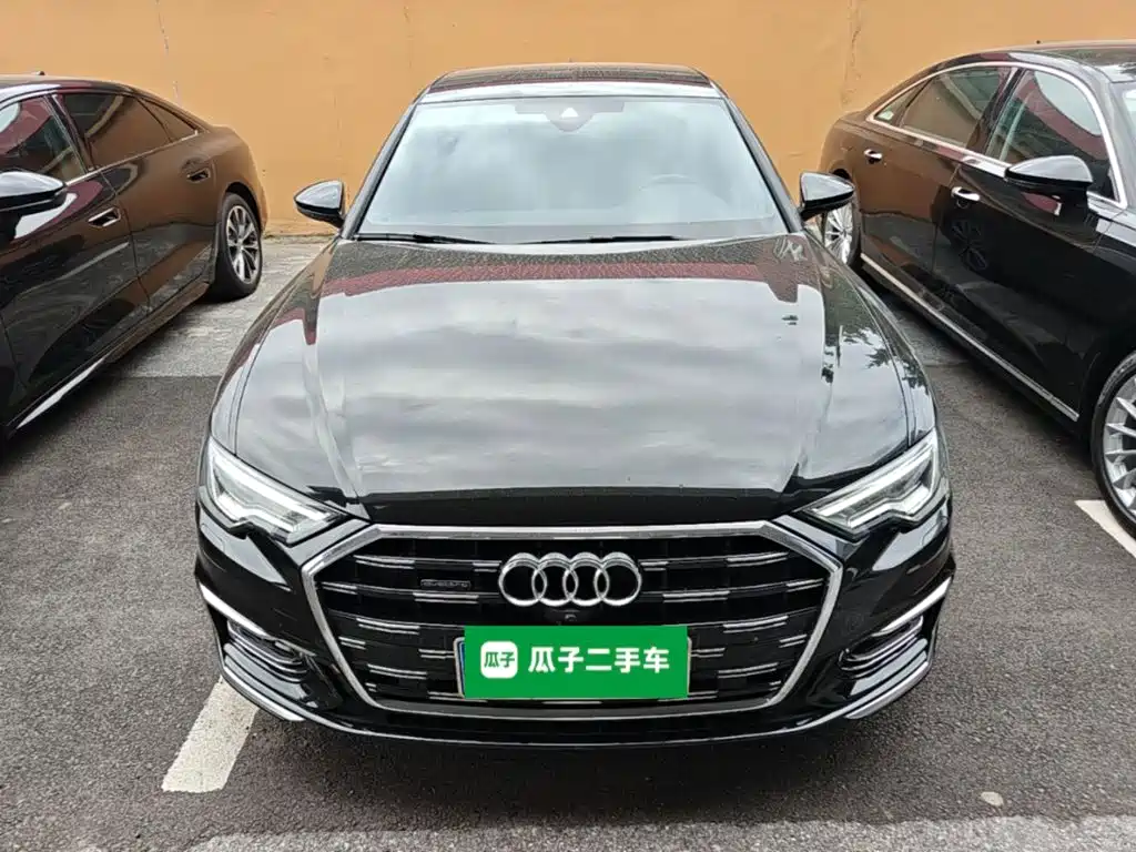 Фото 3 - Audi A6L