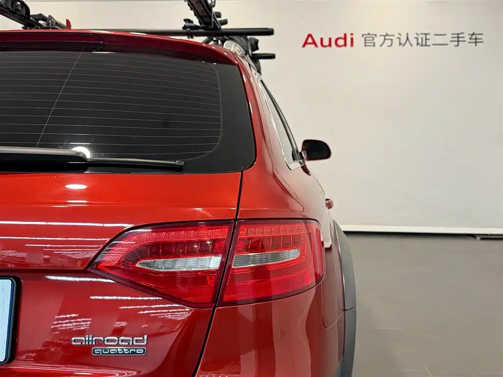 Audi A4 (Import) 2016 2014 40 TFSI allroad quattro plus