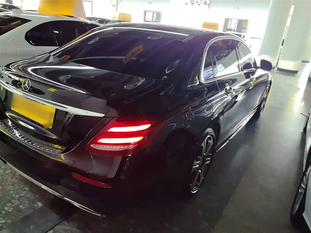 Mercedes-Benz E-Class 2016 E 200 L Sport Type фото 5