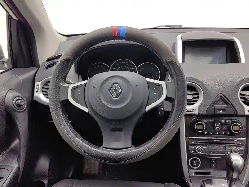 Renault Koleos (Import) 2014 2014 Facelift 2.0L 2WD Fashion Edition