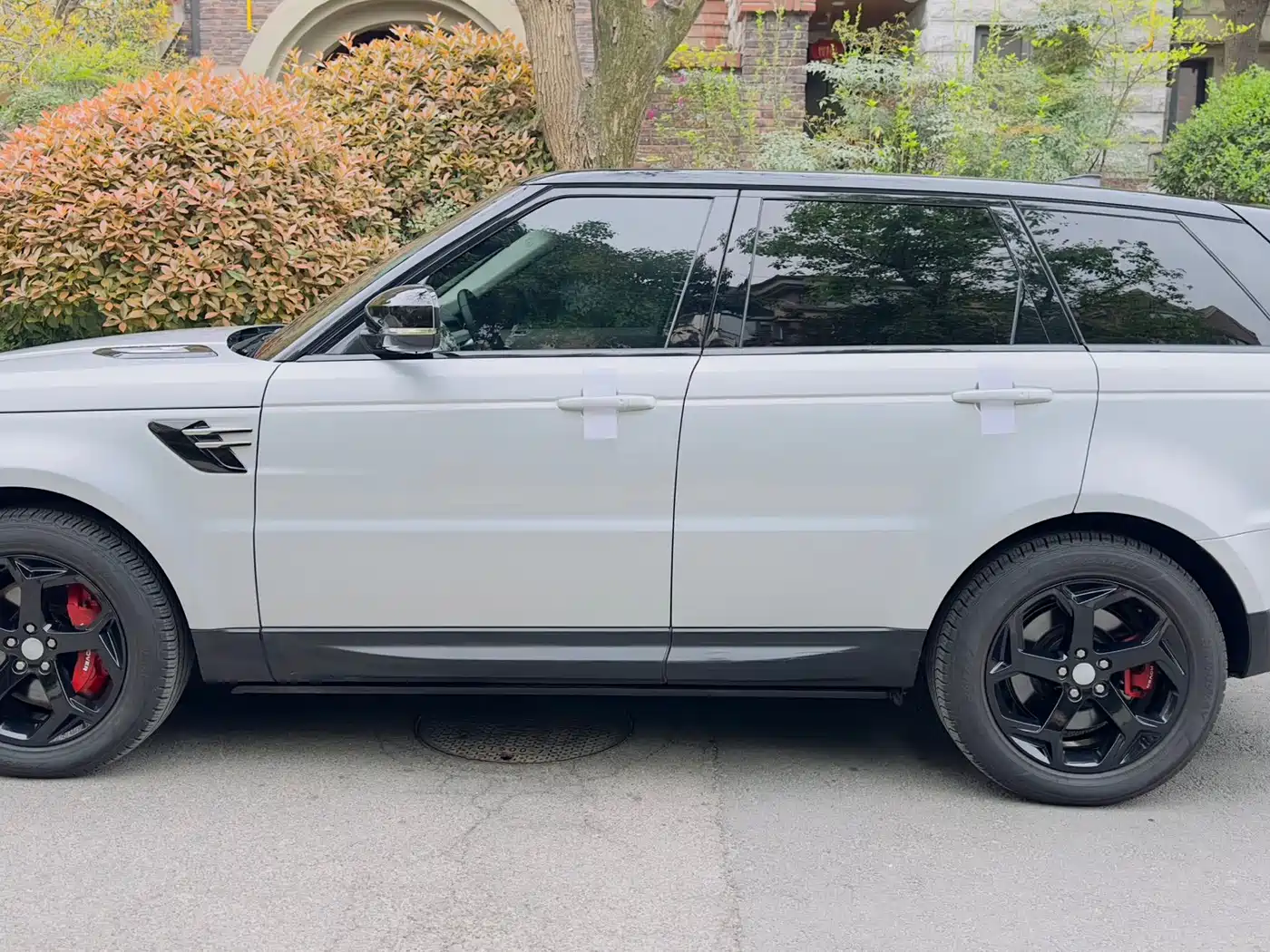 Land Rover Range Rover Sport PHEV 2021 P400e SE фото 17