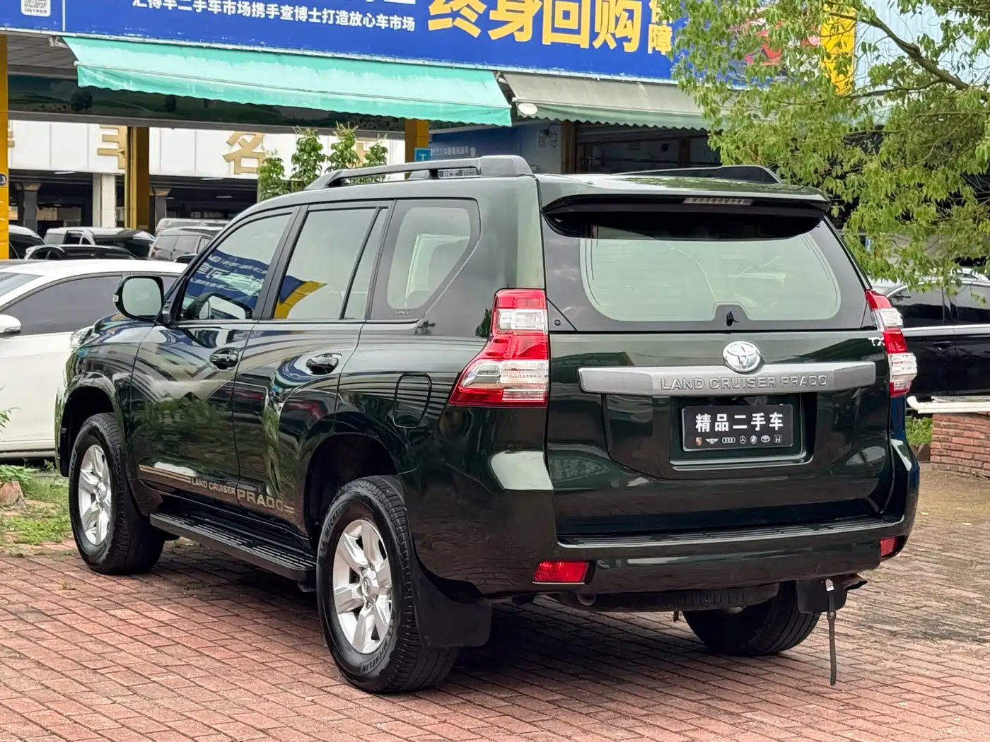 Toyota Prado (Import) 2014 2.7L Automatic Luxury фото 21