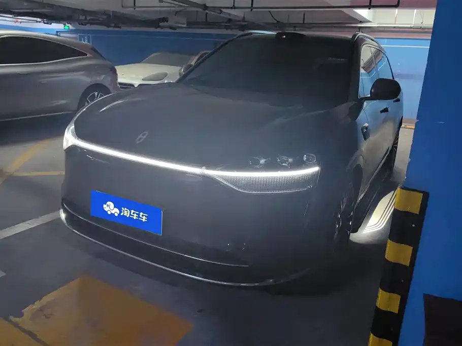 AITO Wenjie AITO M9 2025 Extended Range Ultra 52kWh 6-Seater