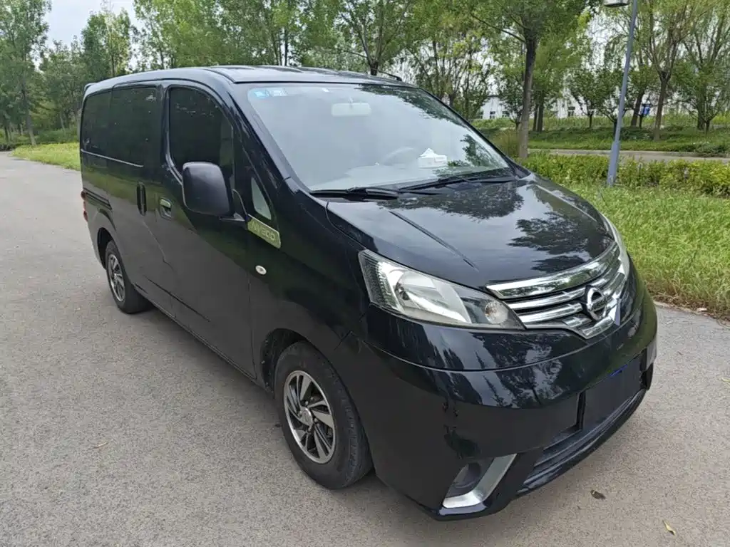 Nissan NV200 2018 2018 1.6L CVT Premium