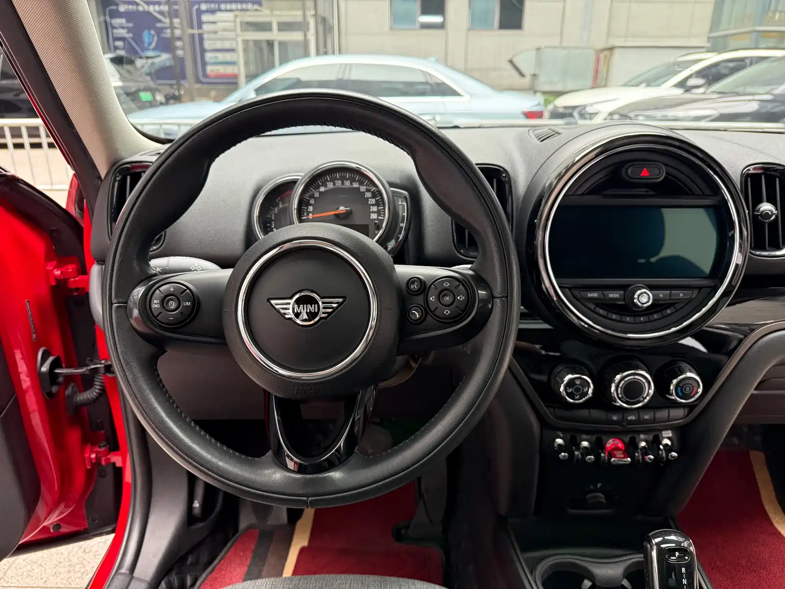 Photo 14 - MINI COUNTRYMAN
