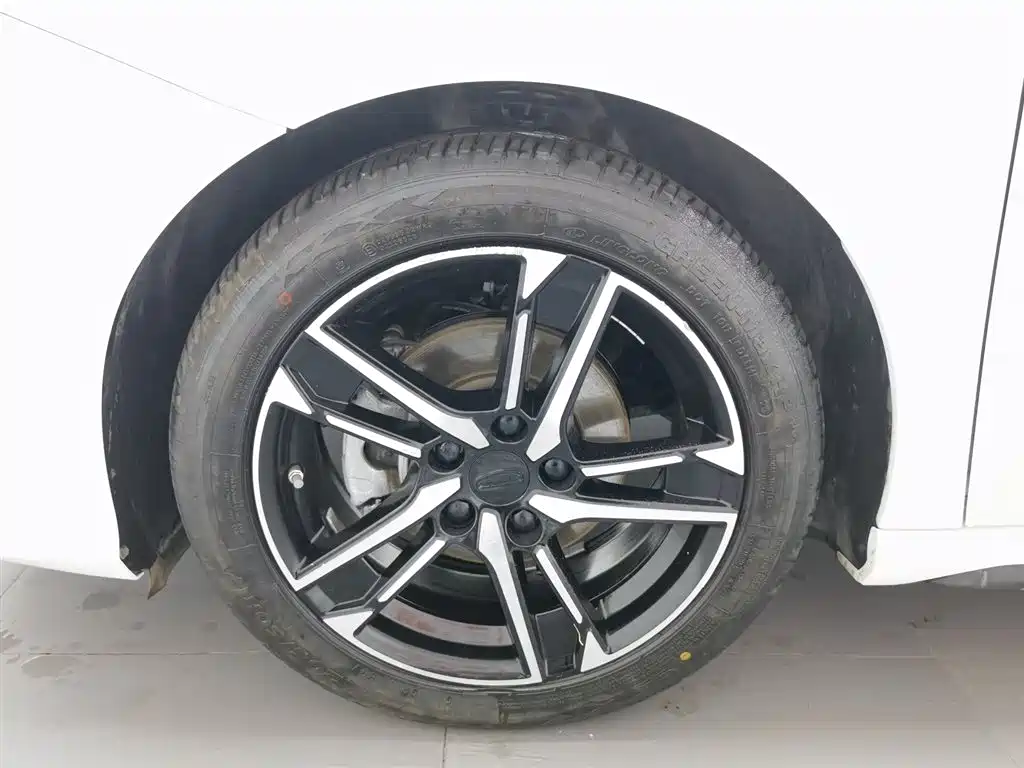 GEELY AUTOMOBILE BINRUI