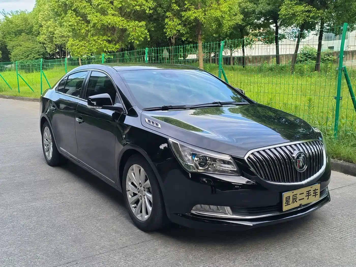 Фото 3 - Buick LaCrosse