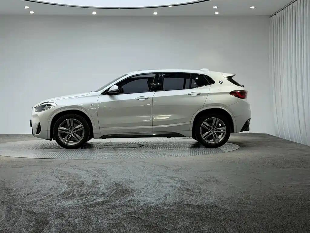 BMW X2 2020 2020 sDrive25i Leading M Sport Package