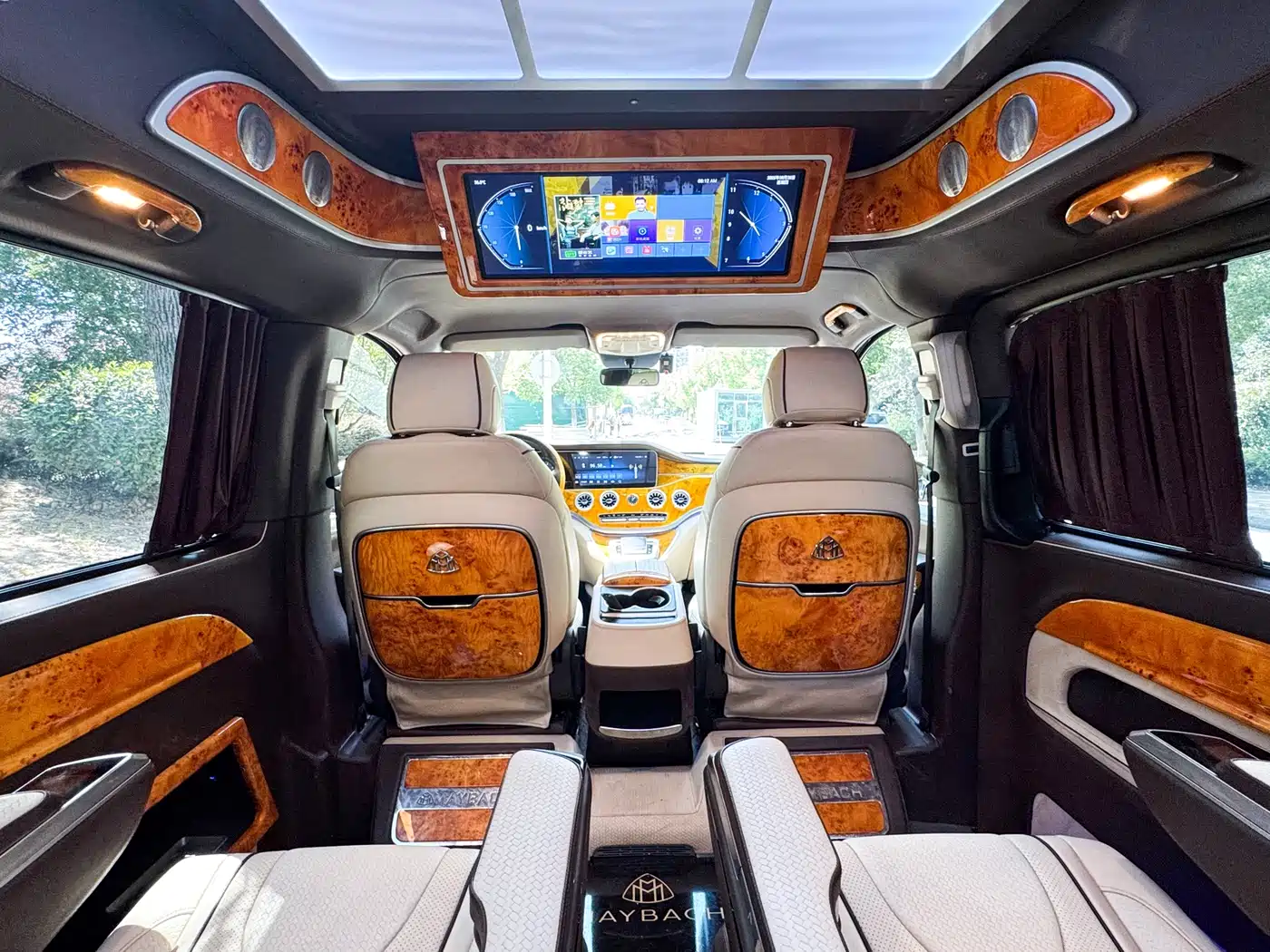 Mercedes-Benz Vito 2023 2.0T Elite 7-Seater фото 14