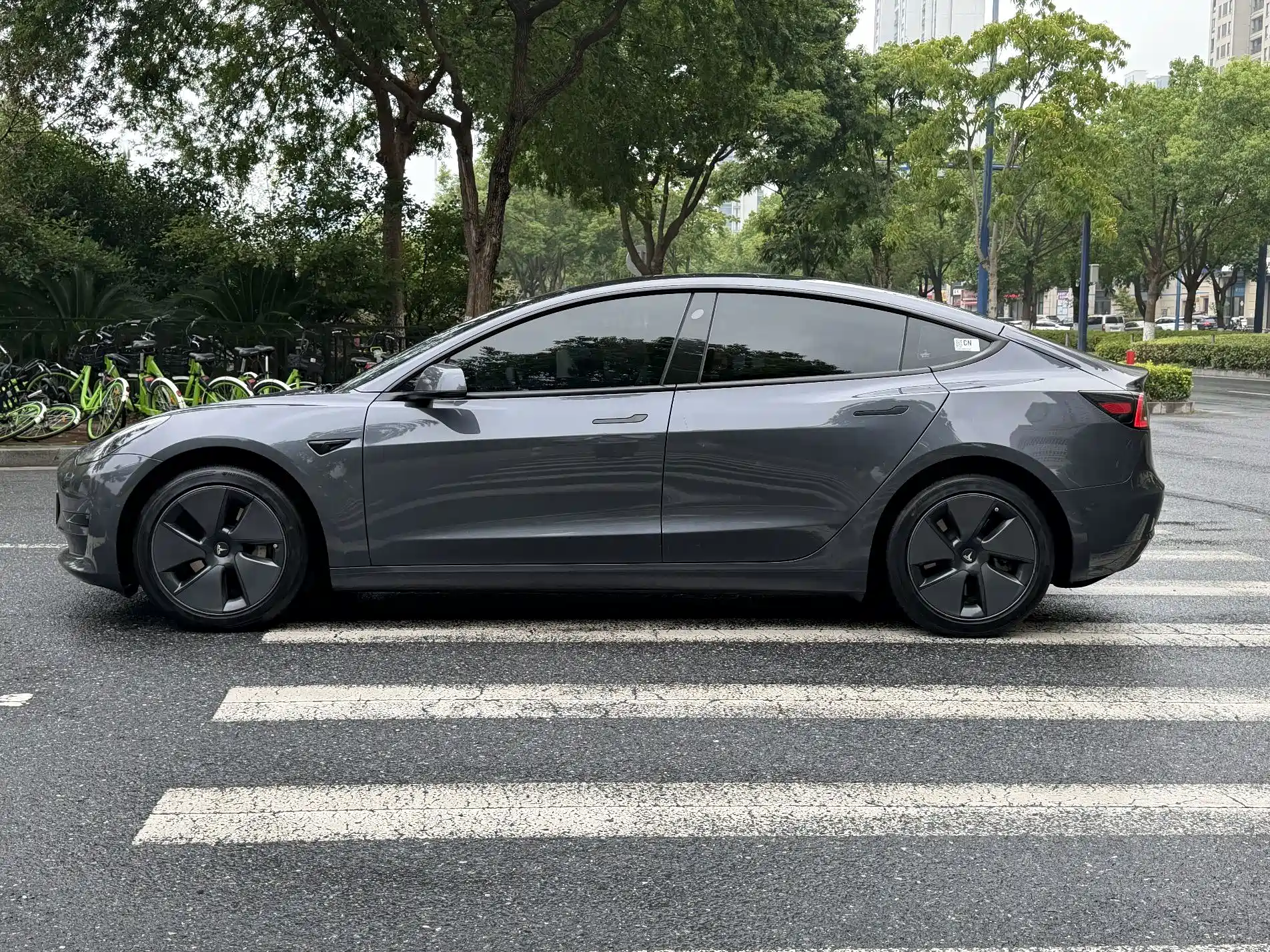 Фото 5 - Tesla Model 3