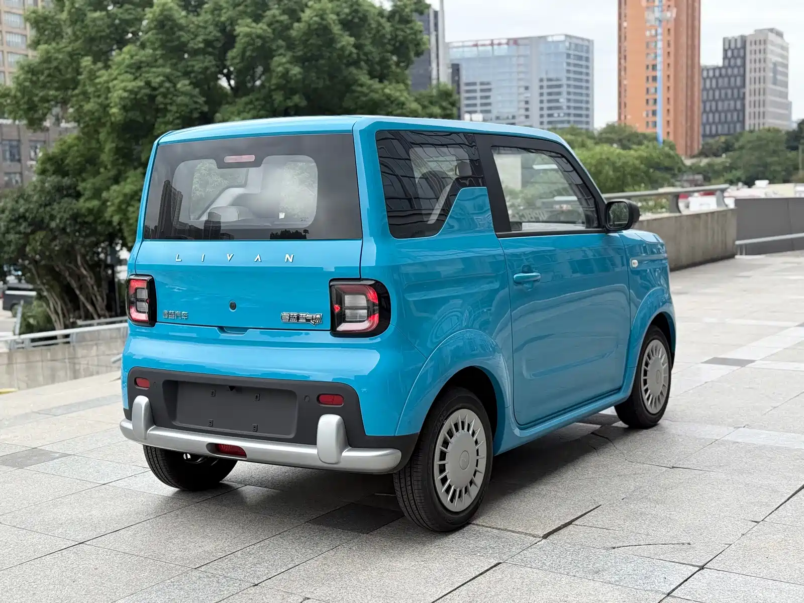 Фото 9 - Ruilan Auto Ruilan Blue Elf