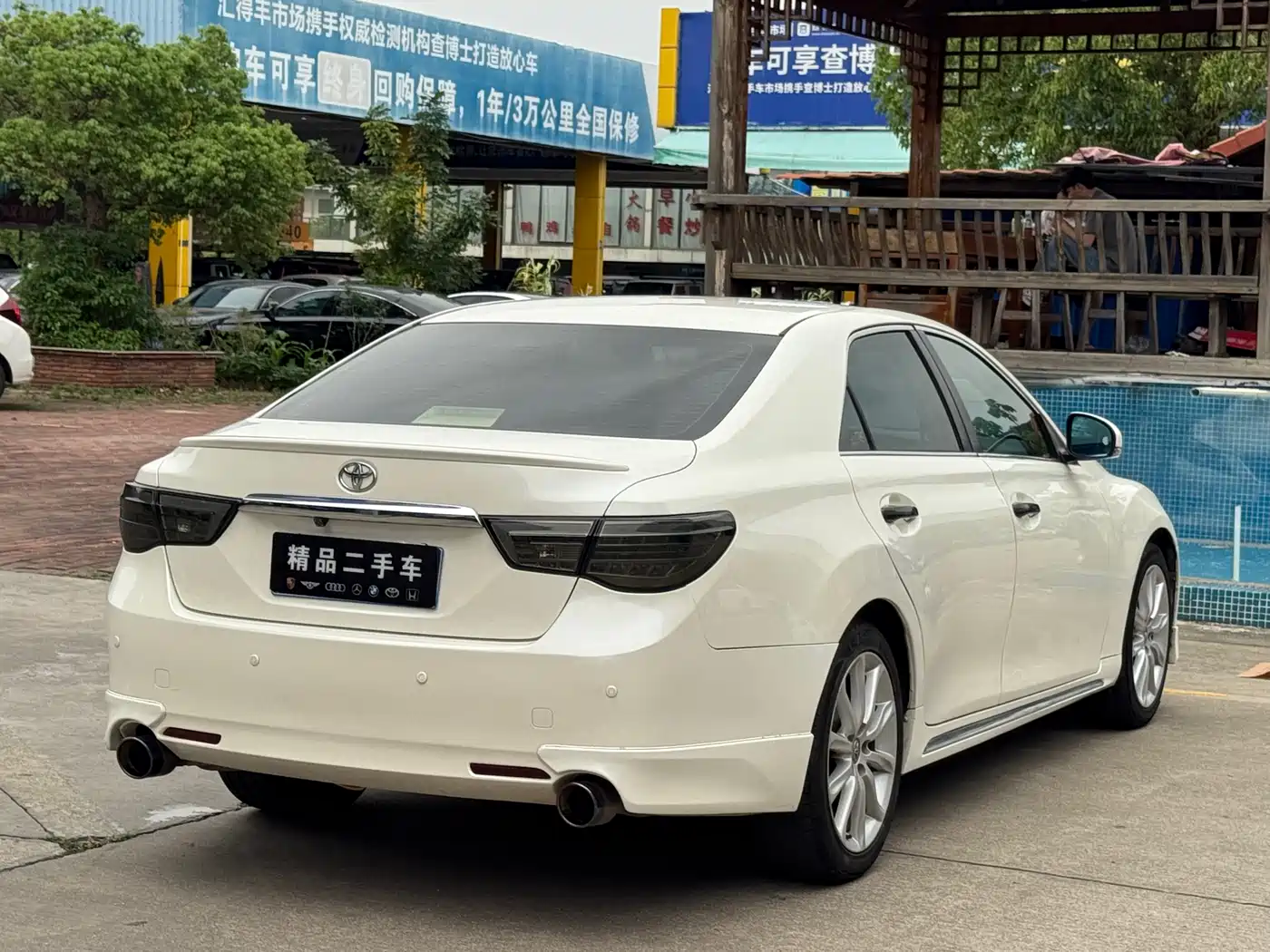 Toyota Reiz 2010 2.5V Style Elite Edition фото 19