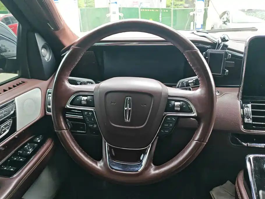 Lincoln Navigator 2022 2020 3.5T Long Wheelbase Presidential Edition