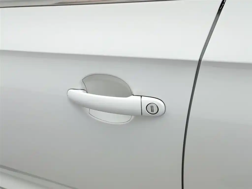 Škoda Rapid 2018 1.6L Manual Comfort Edition фото 18
