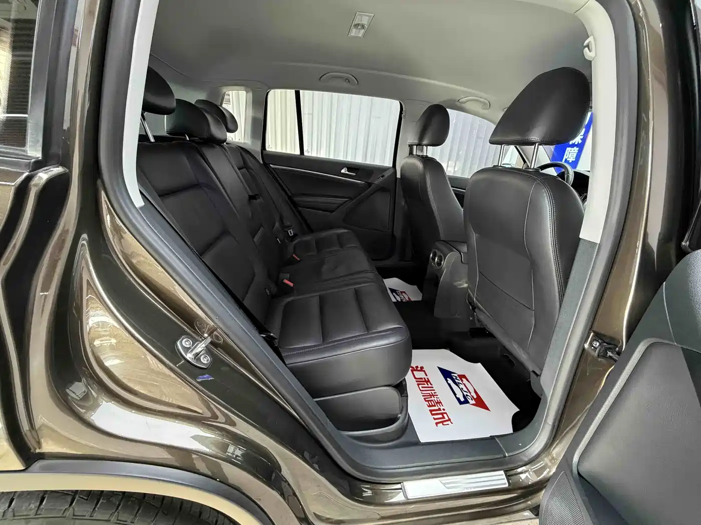 Volkswagen Tiguan 2015 1.8TSI Automatic 2WD Comfortline фото 14