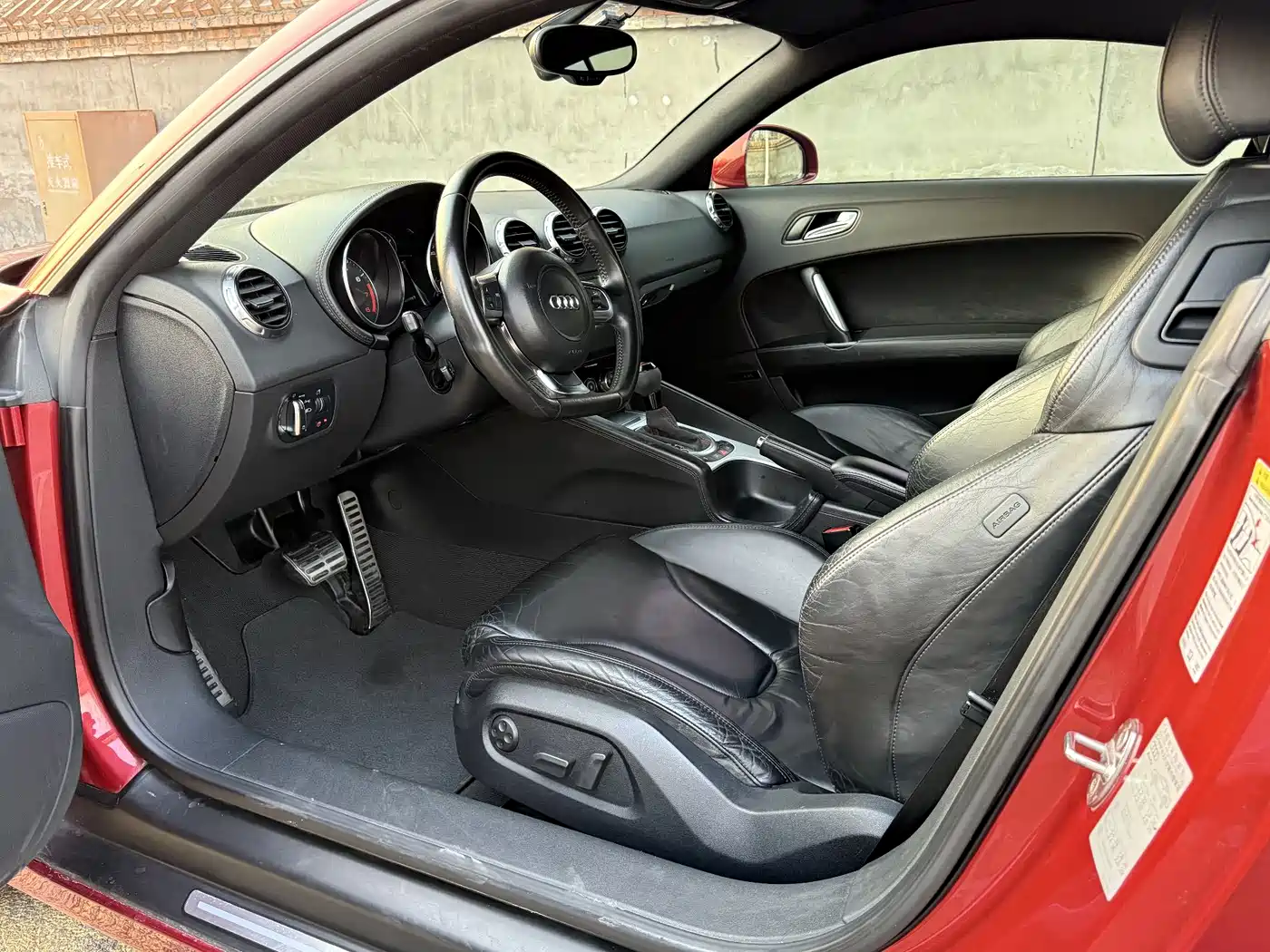 Audi TT 2008 Model TT 3.2 Quattro фото 9