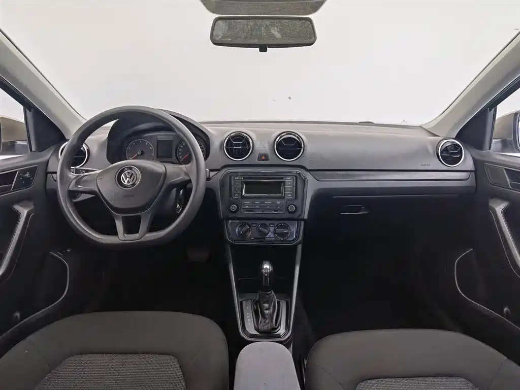 Volkswagen Jetta 2017 1.5L Automatic Fashion фото 5